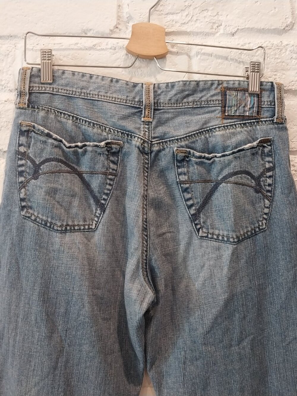 Mavi Jeans Men’s 32x32 Blue Med Wash Matt Relaxed Straight Leg Whiskering Fade. - Picture 3 of 15